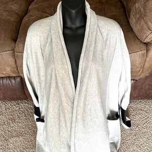 Beatrix Ost gray cardigan sweater EUC size XS